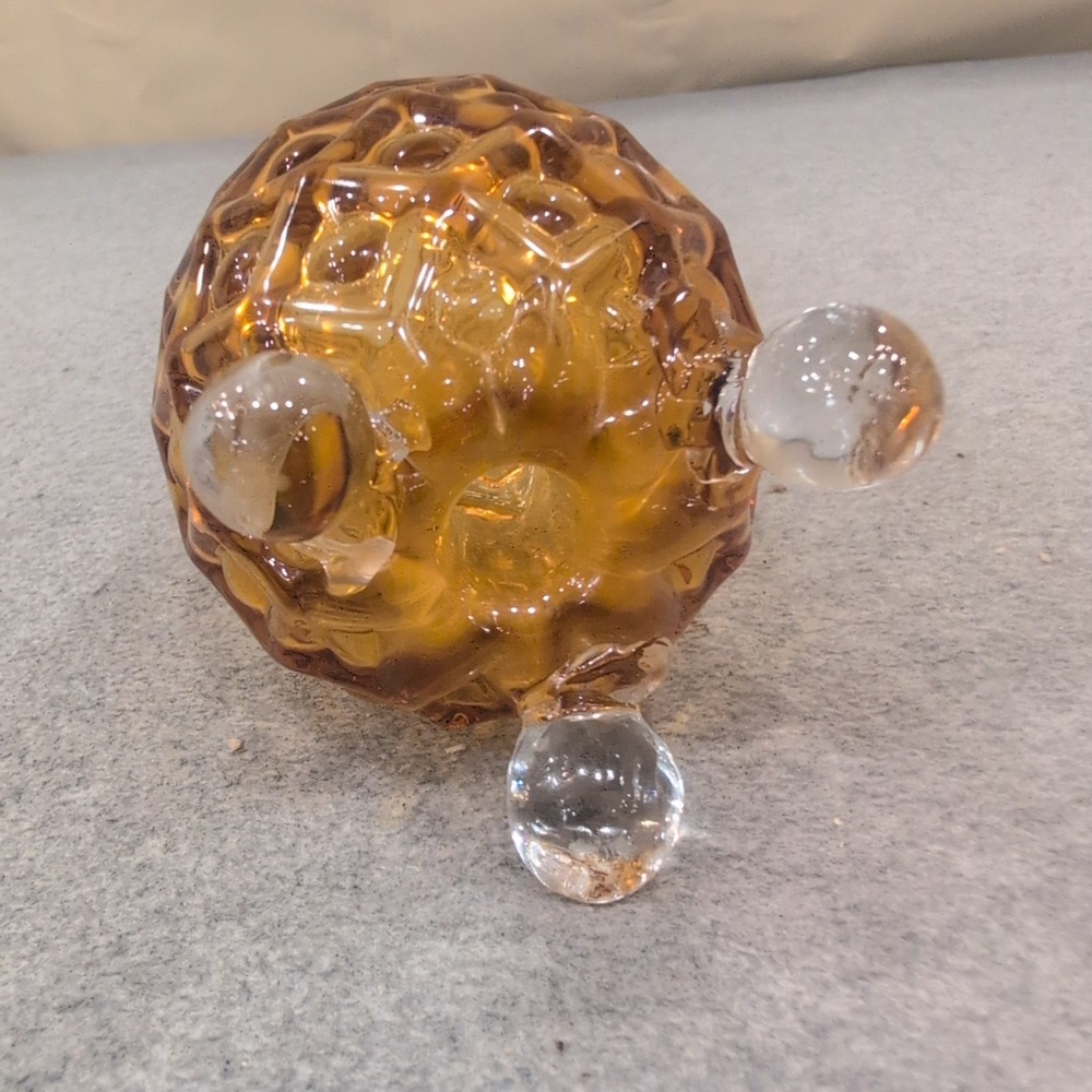 Fenton Amber Pineapple Art Glass Egg Three Footed Decorative Paperweight MCM - Picture 5 of 7